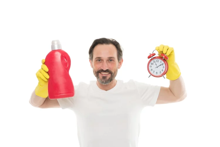 Mopping with Vinegar and Water