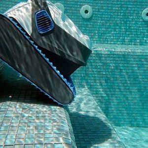 What Is The Robotic Pool Cleaners