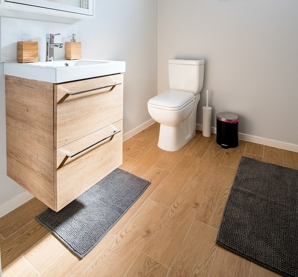Small Bathroom Flooring Ideas